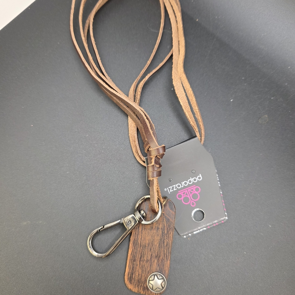Brown Leather Men's Landyard Accessory (2103) - Picture 2 of 2